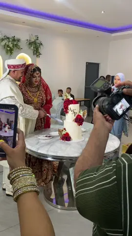 Everyone please pray for the new couple as they start this beautiful journey together. #mashallah  #newcouple #marriedlife  #weadding  #fybbbbbbbbbbbbbb 