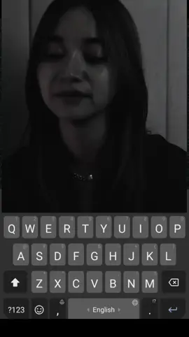 semoga aku dan kamu bertemu kembali di versi yg berbeda #quotes #katakata #foryou #tiktok #fyp 