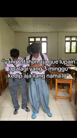 sepele🤭😜#katakata#fotolive#masukberandafyp#rombaykece 