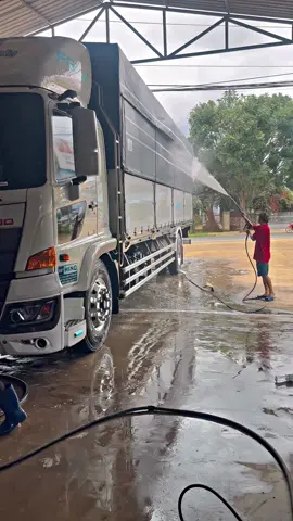 Tắm rửa j chưa người đẹp🤪🤪#hino500 #đammexetai🚚🚚 #xuhuongtiktok 