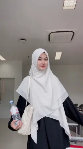 day 1 ngampus masyaallah🙆🏻‍♀️