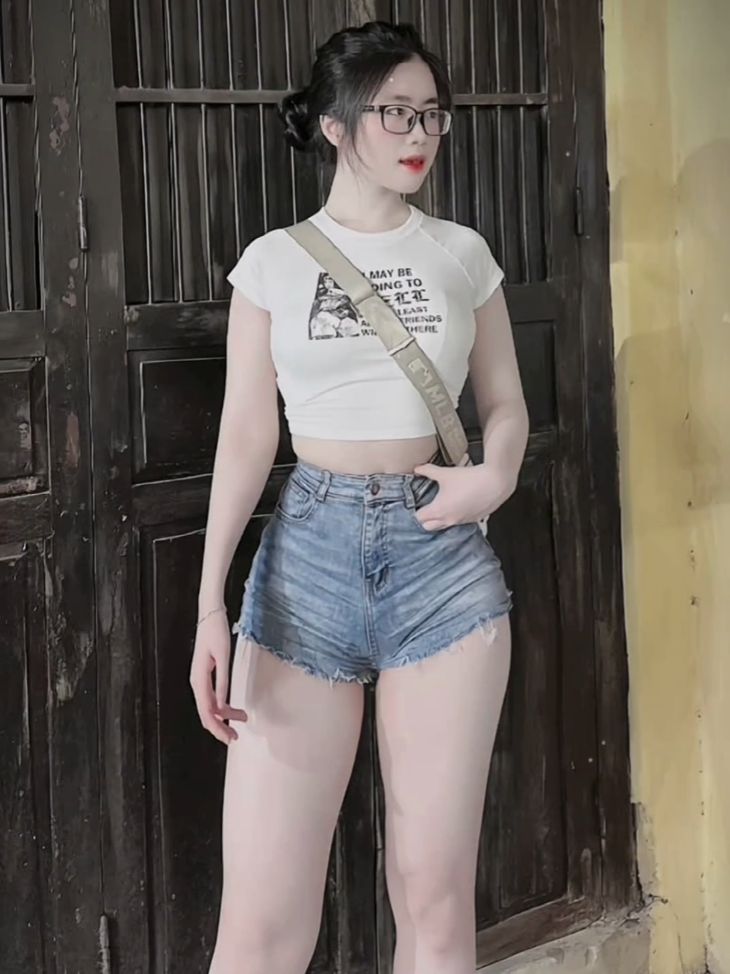 hẹ hẹ trong TIEUSU của em
