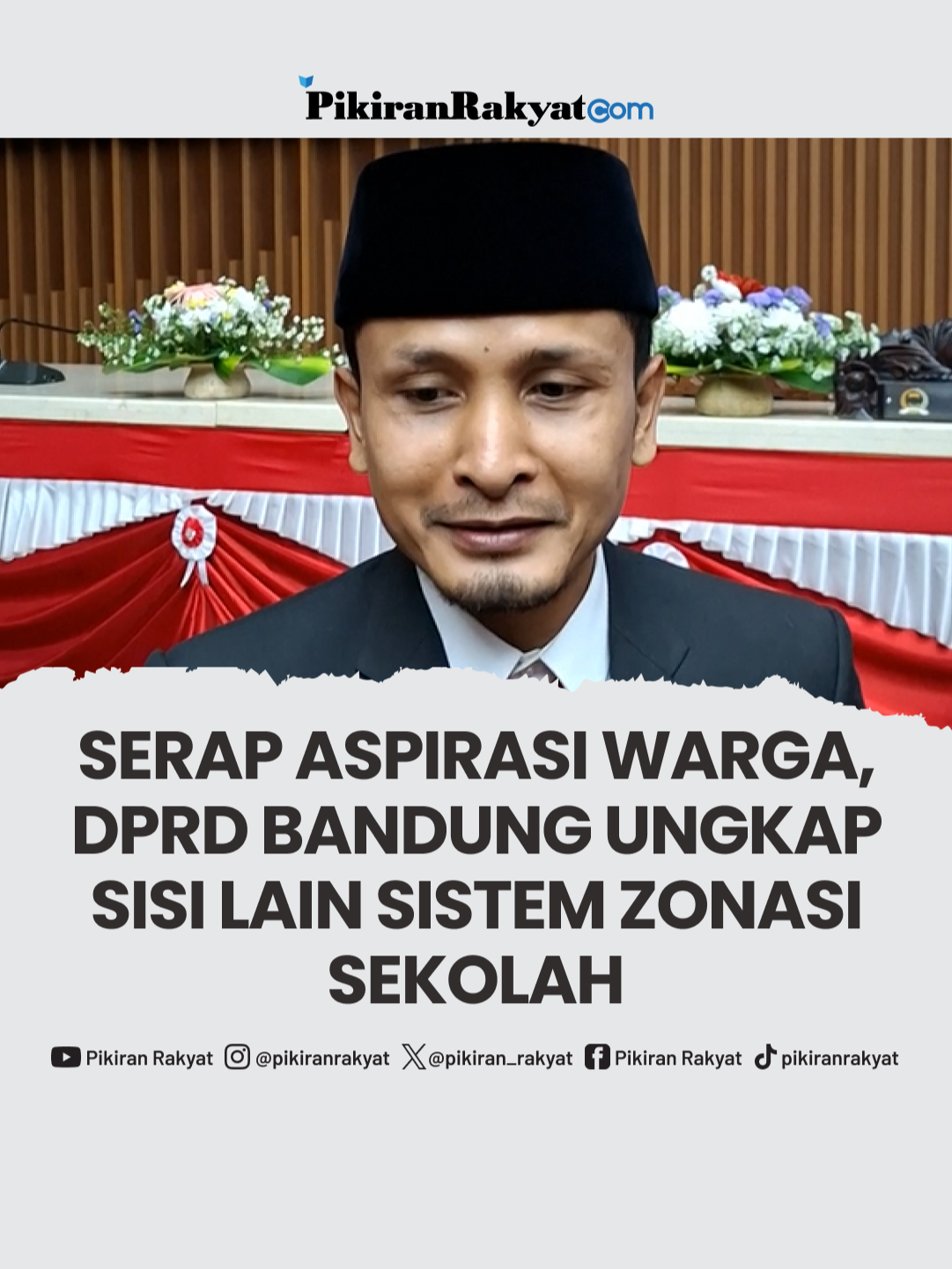 Anggota Komisi II DPRD Bandung Sendi Lukmanul Hakim yang baru saja dilantik pada Senin, 25 Agustus 2025, mengungkap apa yang menjadi aspirasi masyarakat Kiaracondong. Dia bilang, kondisi pendidikan yang terjadi, yakni sistem zonasi yang bikin warga kesulitan sekolah. Sendi dilantik menggantikan Ahmad Nugraha. Dia dilantik dalam Rapat Paripurna ke-2 Masa Persidangan I Tahun Sidang ke-II 2025-2026. Irwan Suherman/PRMN #bandung #zonasisekolah #DPRD