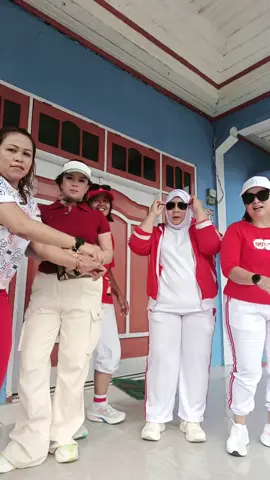 makin kesana makin kesini🤣🤣🤣 #batikbusakuwe🥰 #malinau_kaltara #viraltiktok @Joria Alfian @Eva 2201 @srimuryati3878 