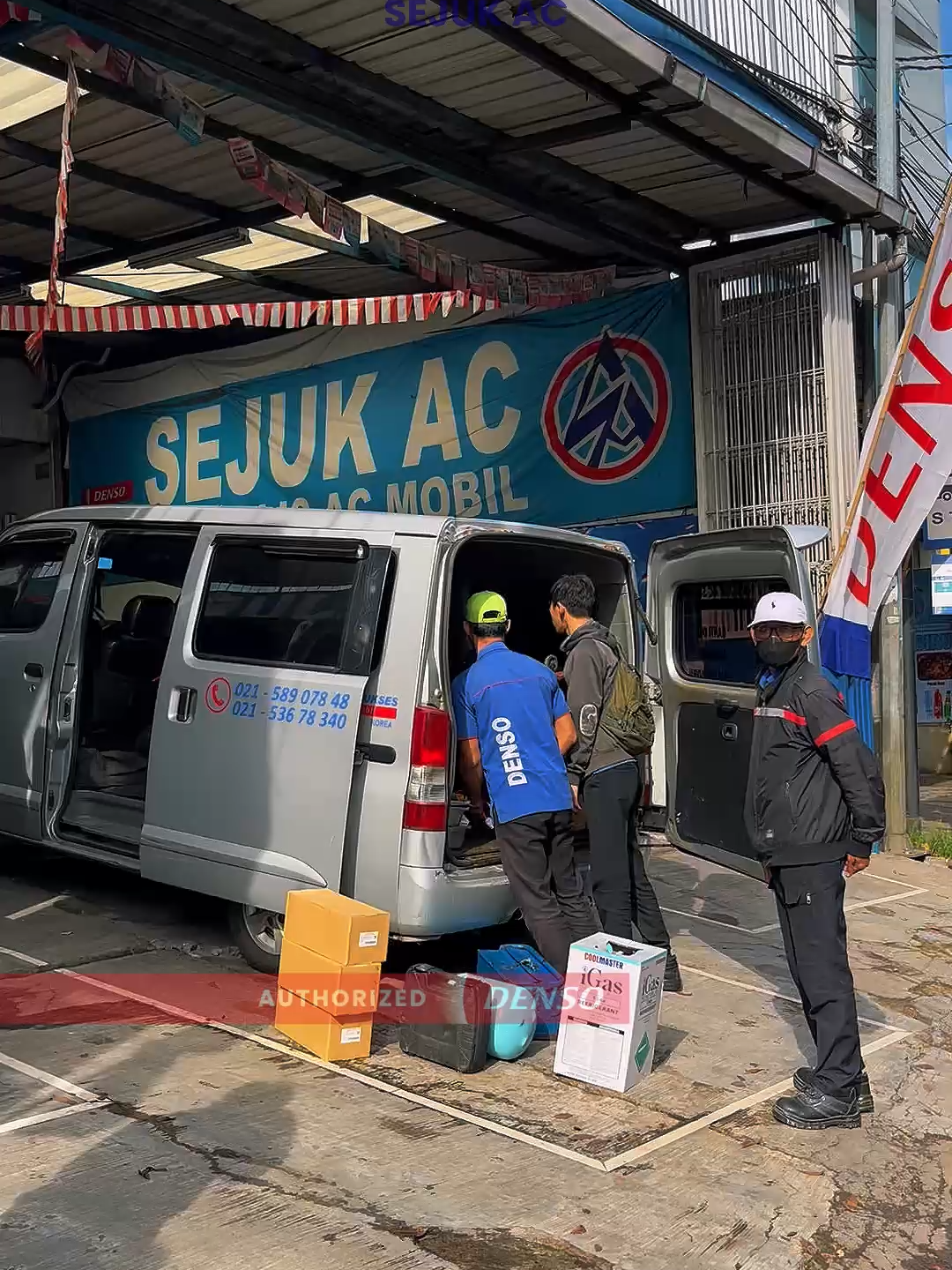 Persiapan dulu sebelum berangkat ke Pulo Mas 🚗 #acmobiljakartabarat #bengkelacmobiljakarta #sejukac#bengkelmobilterdekat