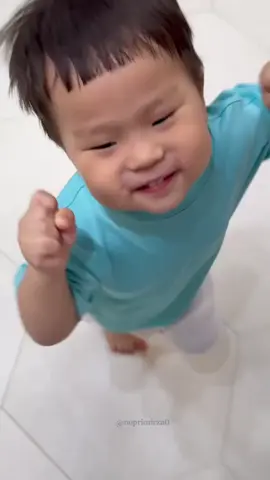 Comelnyeeeee mybby jungu❣️🍇😘 #thereturnofsuperman #kimjeongwoo #kimeunwoo #howoofamily #fyp 