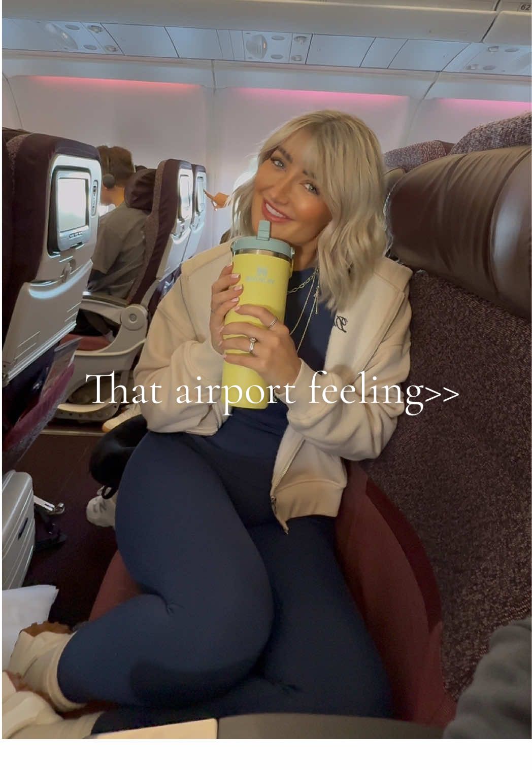 That airport feeling be like 👌🏼 #airportdiaries #airportfeeling #trip #trending #airportcheck 