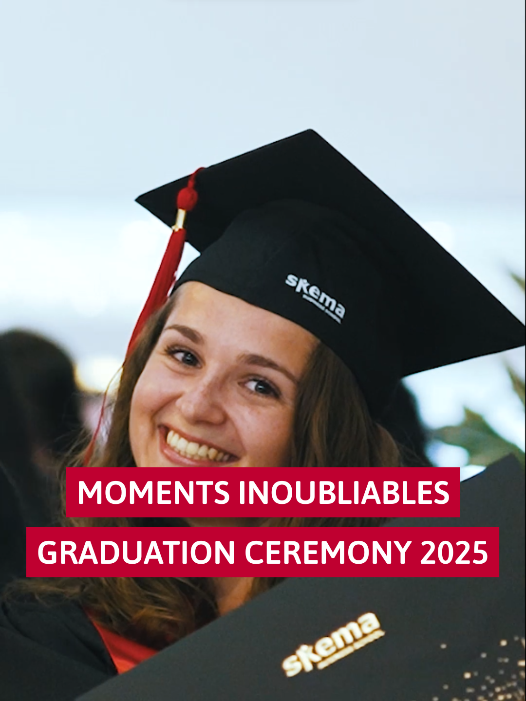 🎉🎓 Ambiance, sourires et émotions… Revivez quelques moments inoubliables de la cérémonie de remise des diplômes SKEMA Business School ✨💙 #WeAreSKEMA #SKEMAalumni #AtHomeWorldwide #Célébration #SKEMAgraduation