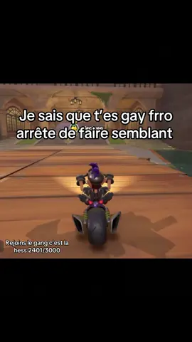 Johan Zablot, né le 24 août 1986, est le frère jumeau de Jonathan “Astérion” Zablot. Moins médiatisé que son frère, Johan apparaît néanmoins fréquemment dans les vidéos d’Astérion, notamment lors de rencontres IRL et de sessions “En famille”  . Passionné de jeux vidéo comme son frère, il participe à plusieurs formats de la chaîne, notamment les brocantes en duo ou des moments de complicité partagée. Artiste dans l’âme, on l’a vu révéler une facette créative sur les réseaux sociaux, suggérant une réelle passion pour le dessin et l’expression personnelle (). Malgré sa discrétion médiatique, Johan joue un rôle essentiel dans la vie privée et le contenu d’Astérion, apportant souvent une dynamique complémentaire au duo. Sa présence renforce l’aspect familial et authentique des vidéos, offrant aux abonnés une fenêtre sur leur relation fraternelle sincère. ##fyp##trend##mariokart##humour##pashumour