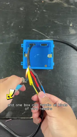 Use this heat-shrink tubing for wiring—it's convenient, quick, and safe. You can also use it to repair broken cell phone charging cables. #Heat-shrink tubing #Data cable protector #Electrical wiring