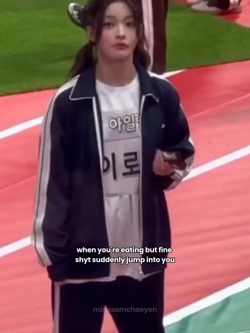 another iroha memeable moment added to the vault 😂 #illit #iroha #wonhee #kpop #fyp