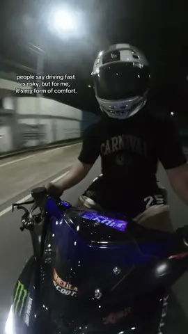 mabilis sa palusong 😂 #hellascoot #stockisgood🇵🇭 #fypシ゚viral #boysofaerox #ccph 