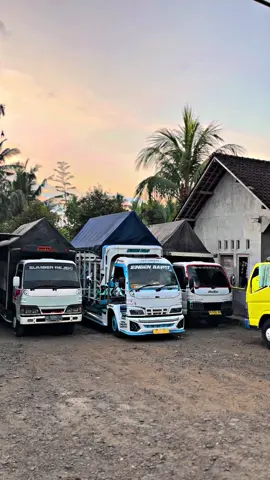 Cuss ke gudang👋🏻🧚🏻‍♂️ #NEGAROAEXPRESS #bcnegaroa #fypシ゚viral #negaroaxpdc #cctvnegaroa  @𝙎𝙖𝙣𝙩𝙧𝙞€𝙝𝙖𝙥𝟭𝟮𝟲 ✈︎ 
