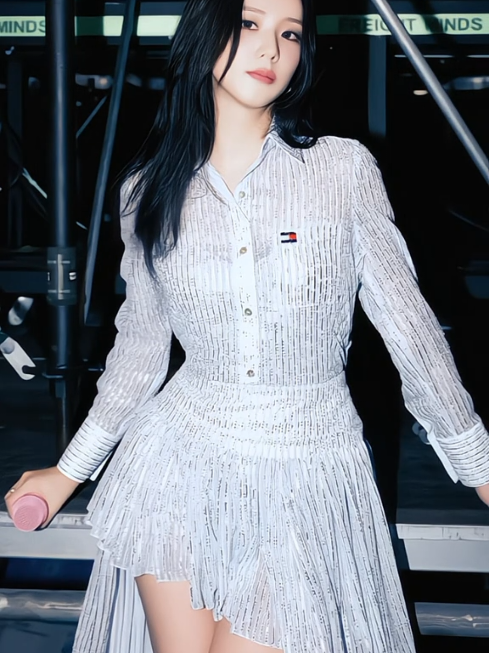 dia sadar gak sih kalau dirinya cakepp 😭 cakepp nya gak ngotak lgi anjay #jisoo #xyz #fypシ゚ #4ufage #allkpop 