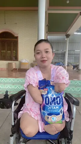Nước giặt Omo #nuocgiat #nuocgiatomomatic #nuocgiatomo #omo 