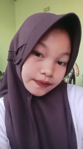 aku bisa membuat mu jatuh cinta padaku🤭😋🤧