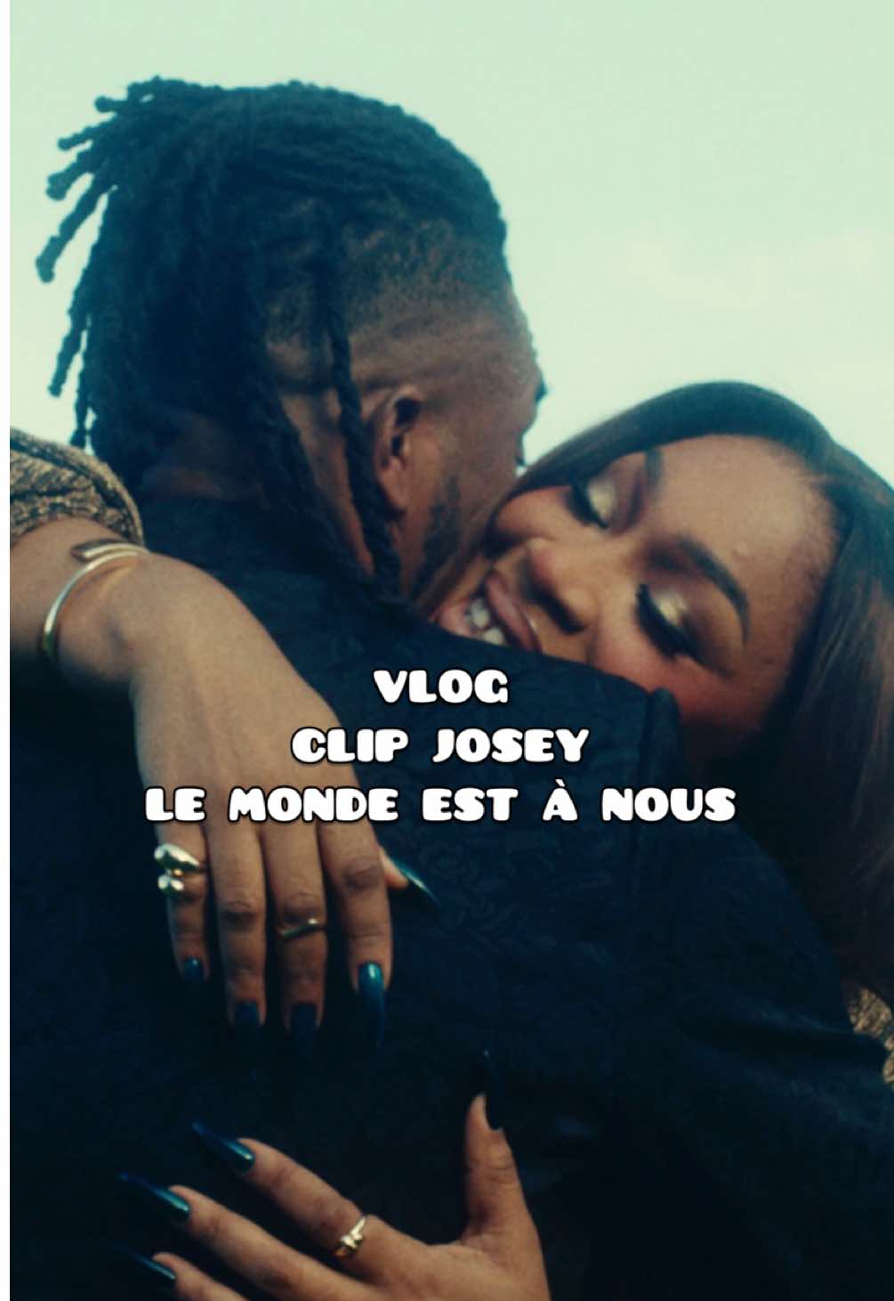 📹 Vlog backstage du clip  @joseytherealone « le monde est à nous » pour lequel j’ai travaillé la direction artistique et le stylisme 🤍 #Vlog #backstage #musicvideo #creativedirector #josey 
