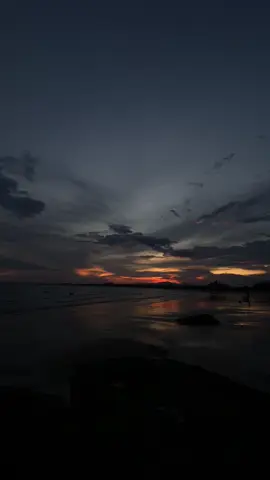 em ơi, luật chơi của em không công bằng..