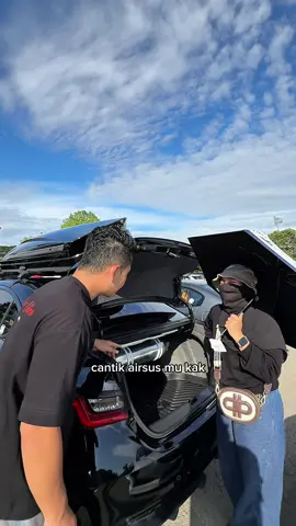 Akak ni tak kosong