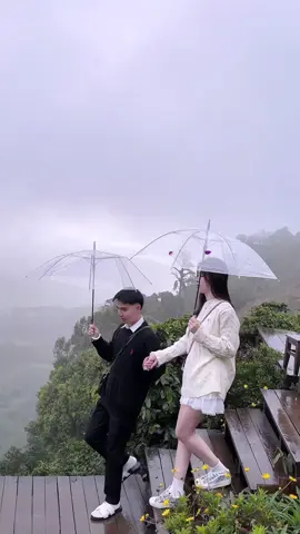 Anh không có gì ngoài những kế hoạch còn dang dở,và một trái tim luôn sợ em phải chịu thiệt thòi.Sự nghiệp là đường dài đầy thử thách,nhưng từng bước anh đi, đều có em trong đó…💕💕💕#xuhuong #vợiu💕 