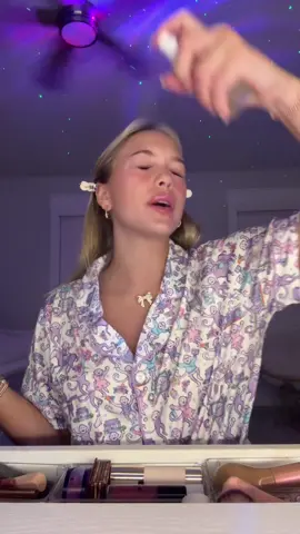 GET READY WITH ME FOR SCHOOL🥳#jesuslovesyou #fyp #viral #grwmia #grwm 