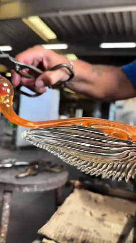 Founded in the 1960s, Sylcom Light is celebrated for its stunning Murano glass works that fuse classic Venetian artistry with modern aesthetics. From graceful chandeliers to sophisticated table lamps, each piece is carefully handcrafted by skilled artisans, reflecting the timeless tradition of Venetian glassmaking. Artists: @SylcomLightMuranoGlass  #art #satisfying #craftmanship #artist