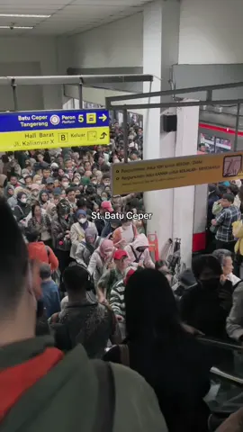 Level KRL hard mode 🤟🏿, YTTA lewat line apa aja 🚉 #fypシ #kereta #commuterline #transportasiumum #fyp 