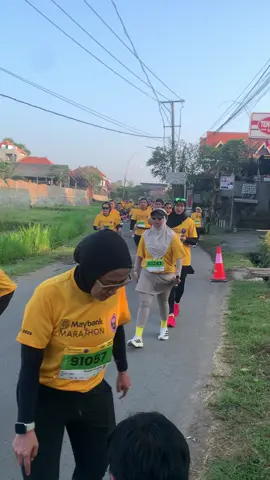 Siapa yang udah di jetspray di KM 7😅😅 #maybankmarathon #gianyar #bali #kalcer #fyppppppppppppppppppppppp 