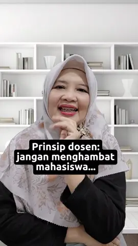 Gunakan Sobat Meterai supaya bisa tanda tangan dari manapun. Dosen tenang, mahasiswa senang 😁👍