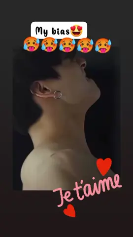 Il est tellement magnifique 🥵🥵🥵🥵🥵🫶🫶🫶🫶🫶#jungkook #fypシ゚viral🖤tiktok 