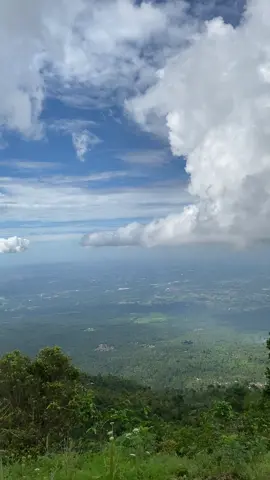 ketika gunung karang sesuai ekspetasi #fyppppppppppppppppppppppp #gunungkarangpandeglang #mtkarang1778mdpl 