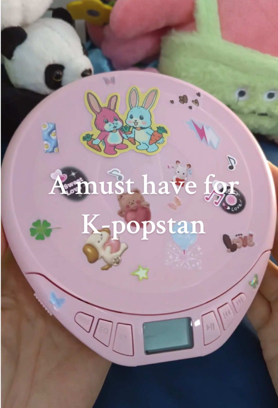 2000s vitality loading! CDs are gonna come out to show happiness ✨~~ #CDPlayer #Gueraycdplayer #y2kaesthetic #cdcollection #kpopstan   , Gueray H01,   2000snostalgia, musiclover, cds, album, vinyltok, outdoor party,  cd walkman, discman, bassboost, desksetup