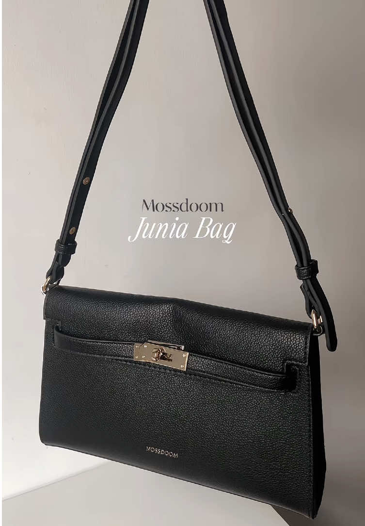 A classy and elegant bag from @MOSSDOOM.PH ✨ #mossdoom #mossdoombag #juniabag #bag #shoulderbag 