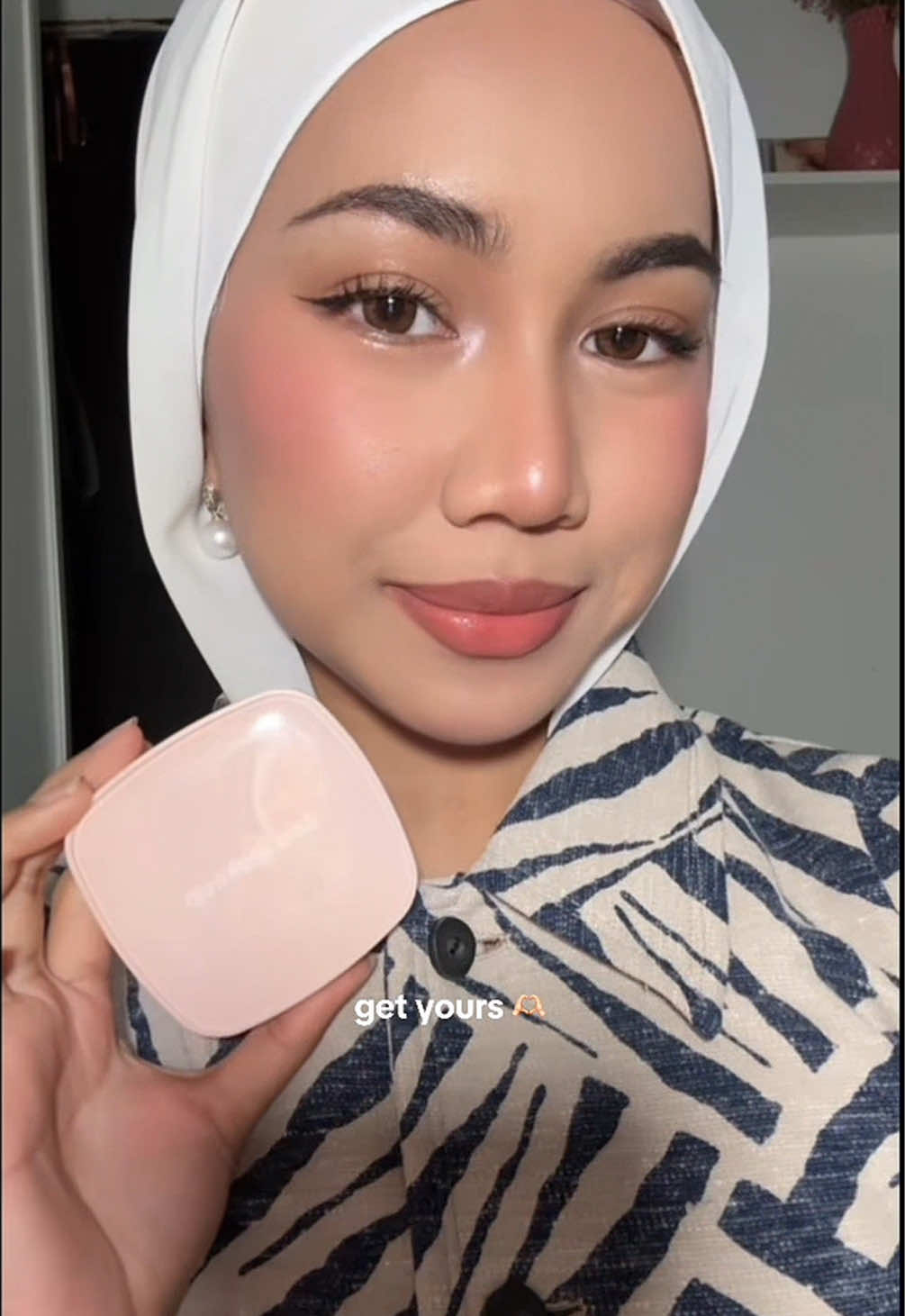 one of my fav base products hehe 🫶🏻 #seamakeup 