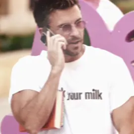 the hair, the biceps, THE DRINK UR MILK SHIRT. Ib: @Johvn  🏷️: #jonathanbailey #jonathanbaileyedit #edit #fyp #viralvideos   