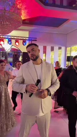 Am 14 nopți nedormite consecutiv, în caz că vă pregătiți să îmi ziceți că arăt obosit! 😂 Aseară Maramureș, Sighet 🤍