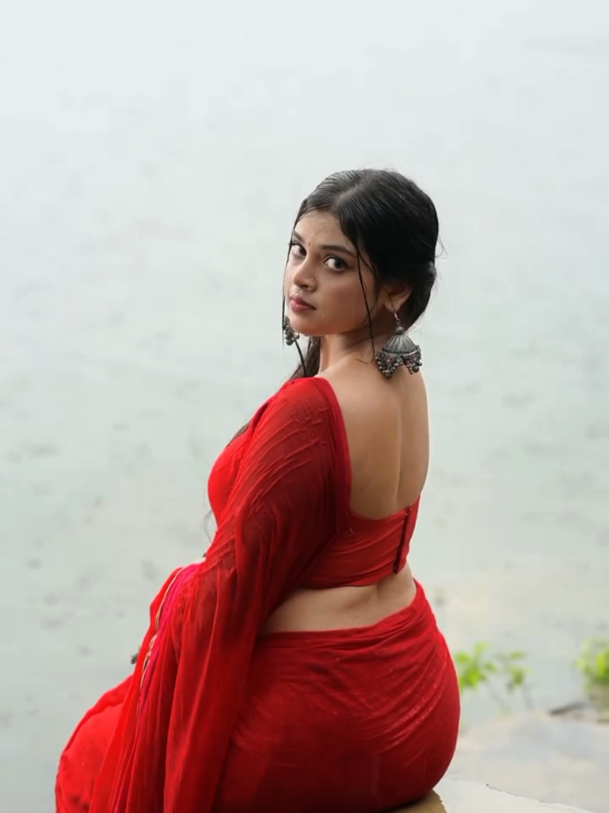 মাঝে মাঝে ইচ্ছে করে কষ্ট উড়াই হাওয়ায়  #bdtiktokofficial🇧🇩tiktokboangladesh😍😍😍🇧🇩 #tikbdtiktokofficial✨🖤 #trendingsong #bdtiktokofficial🇧🇩 #virlvdieorending 