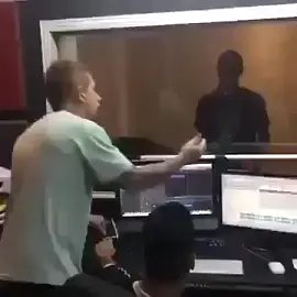 Cafunga carequinha  esse e bom