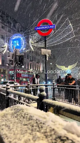 Me + You + London?  🥹♥️ #viral #londontiktok #christmas #xmas #lastchristmas 