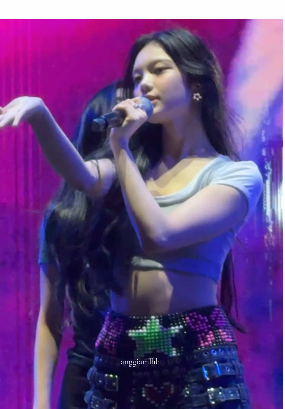 The Chase (Full Fancam) !! Here you go guyzzz🫶🏻❤️‍🩹 #Hearts2Hearts #하츠투하츠 #lalalafest2025 #h2h 