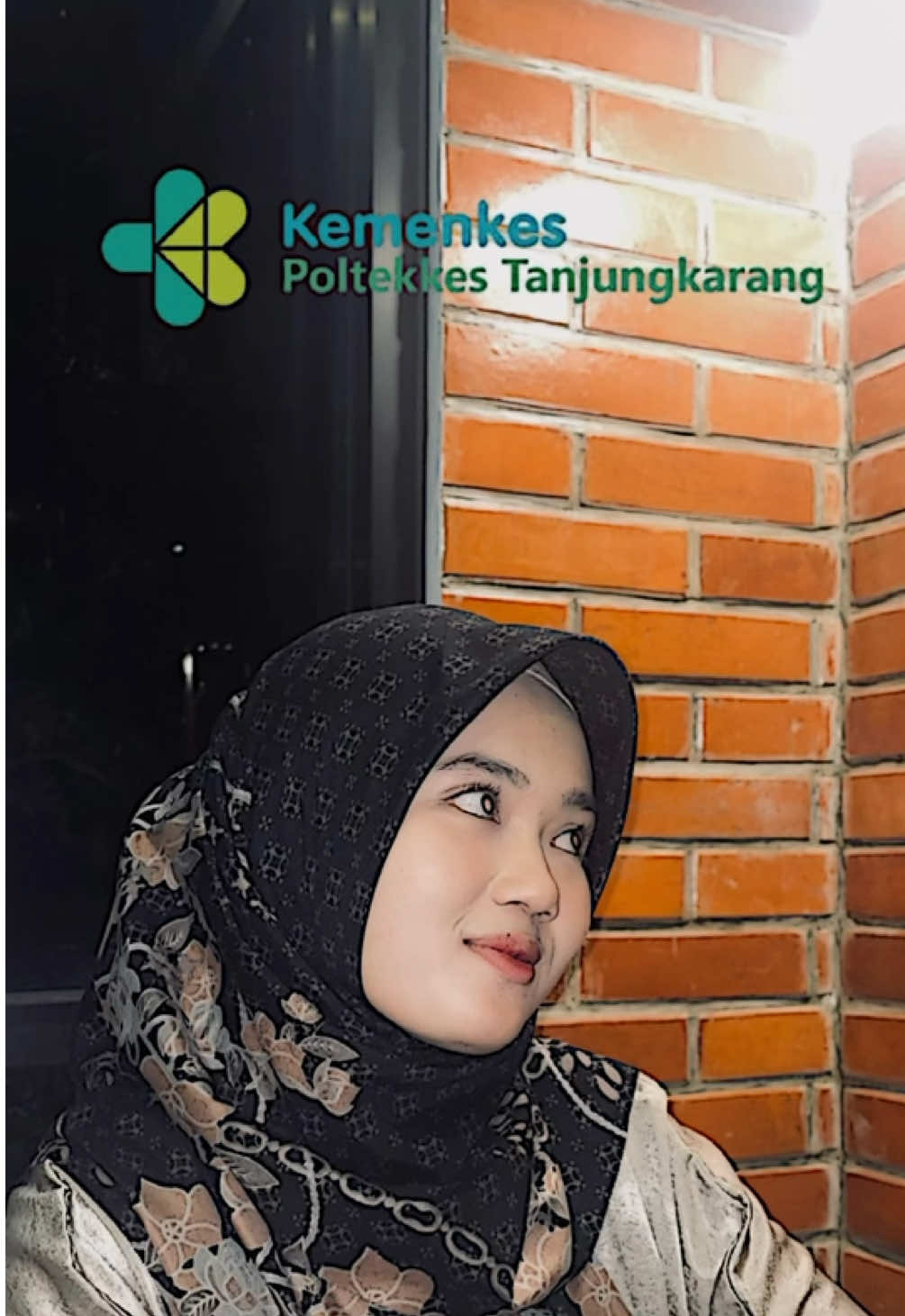 @dngstnrhmn || Dina Agustina Rahman D3 Kebidanan’22                      #poltekkestanjungkarang #poltekkestjkcantik💅 #poltekkestjk #kemenkes 
