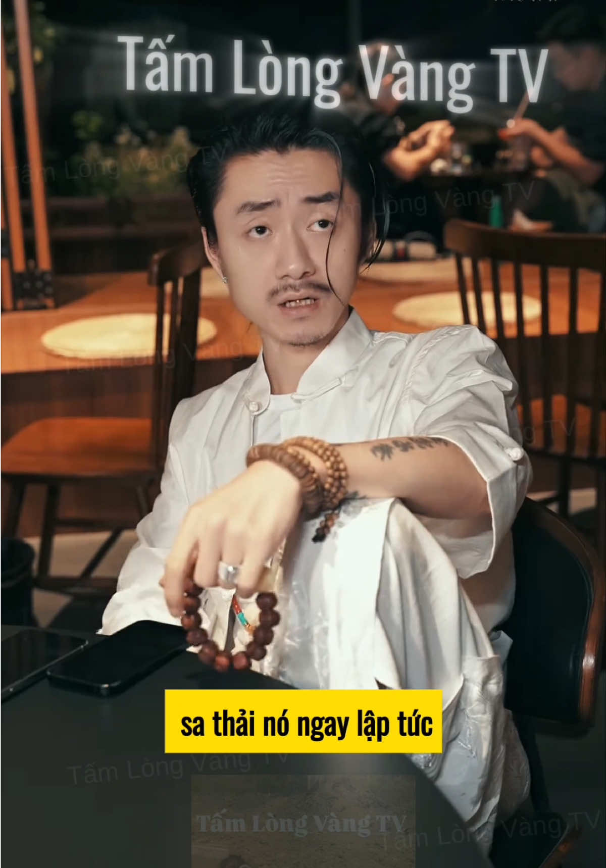 Tổng tài trừng trị cô bé nhân viên dám ý kiến cho rằng anh lãng phí và cái kết #tintuc #phimtrungquoc #cuocsong #phimhay 