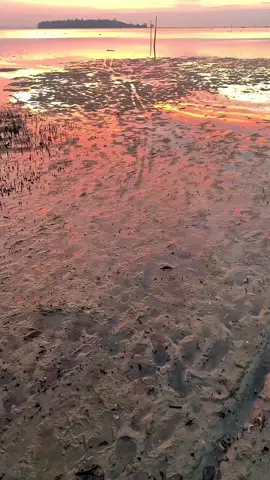 tiba tiba berubah hangat😍 #sunset #sunsetlover #senja 