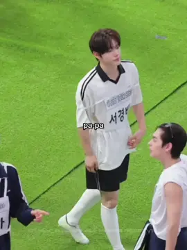 day mode☀️ vs night mode🌙 #CLOSEYOUREYES #SEOKYOUNGBAE #서경배 #ISAC #KPOP