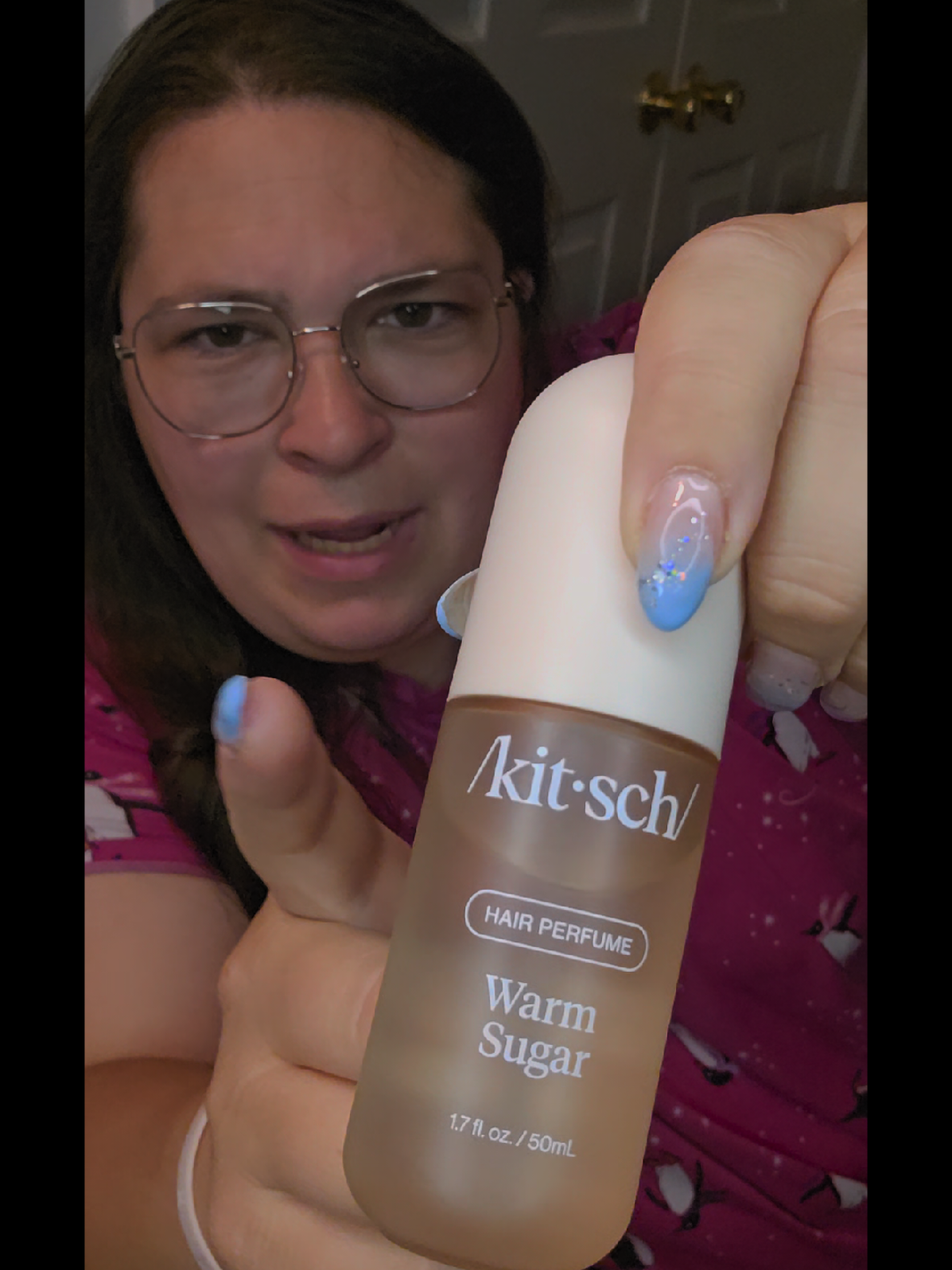 ✨ Transform your hair care routine with the Kitsch Hair Perfume Spray — the ultimate lightweight mist that keeps your hair smelling fresh and fabulous for days. Unlike regular hair perfumes that fade within hours, this luxe spray is designed to lock in fragrance and softness for up to a full week, so every strand stays touchably soft, shiny, and delicately scented. 🌸 Perfect for refreshing between washes, taming flyaways, or giving your hair a boost of confidence before heading out, this vegan and cruelty-free formula is safe for daily use and won’t weigh hair down. Whether you’re running errands, going on a date, or traveling, Kitsch Hair Perfume Spray ensures your hair always feels clean, hydrated, and effortlessly glamorous. ✨💖 #kitschhairperfume  #haircareroutine  #FreshHairAllWeek  #veganhaircare  #LongLastingFragrance 