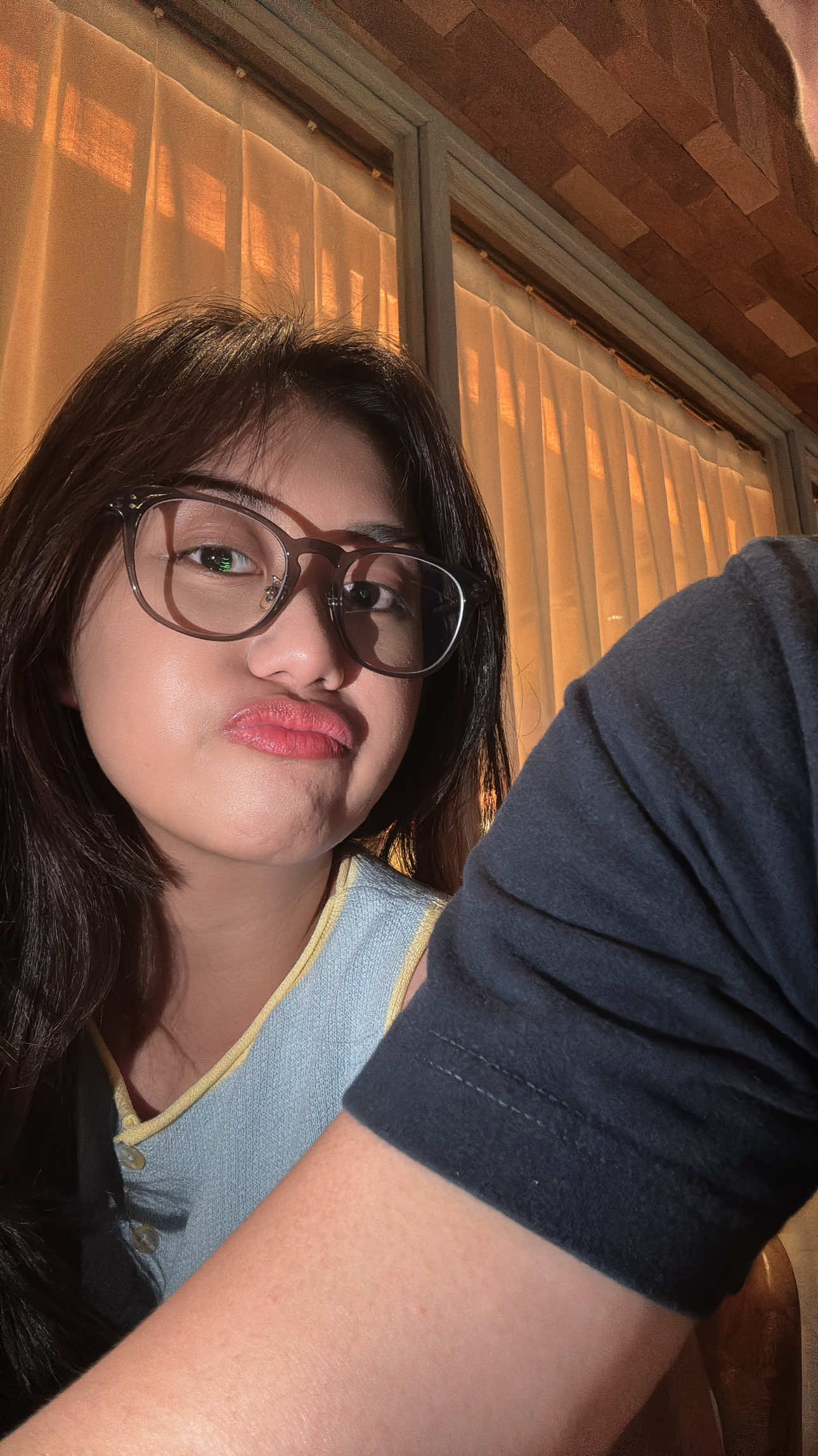 Tinggal jwb moo pa tydakk🙇🏻‍♀️