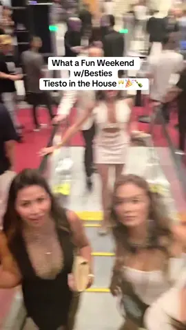 Live Life….Tiesto in the House..🥂💫🍾 #tiesto #foryou #foryoupage #weekend #besties #miami #party #viral #tiktok #fyp @Tiësto 