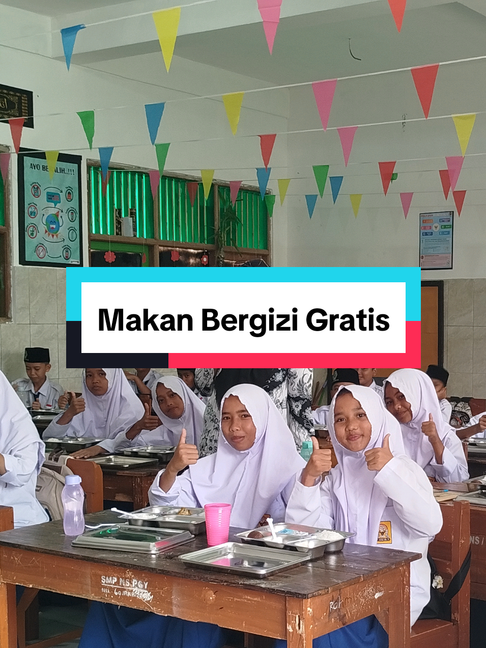 Terimakasih pak Presiden Prabowo Makan Bergizi Gratis sudah sampai SMP NURUSSHIBYAN PAGUYANGAN #makanbergizigratis #prabowo #smp #smpnurusshibyanpaaguyangan #kemendikbud 