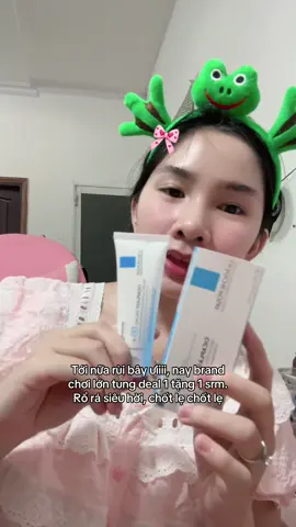 Lẹ lẹ kẻo mai 26 là k có quà đâu đó #larocheposay #larocheposayvn #depdachieu #chamsocda 