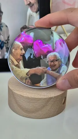 Find the link in our profile and personalize your sphere with your favorite photos and videos 😍❤️ #crystalball #videosphere #bestgiftever #grandparents #giftideas 